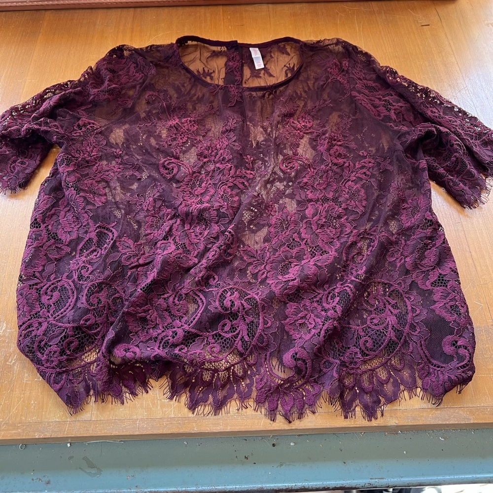 Xhiliration Purple Lace Button Back Shirt